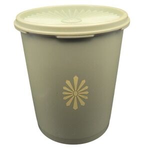 Vintage Tupperware Storage Container w‎ Lid Avocado Green Olive 809